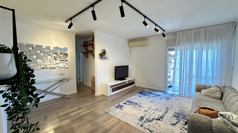 квартира на две семьи