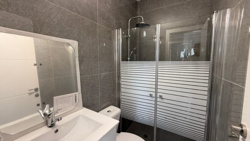 В аренду 2х-комнатная на Shmuel HaNatziv St 14, Netanya за 3800