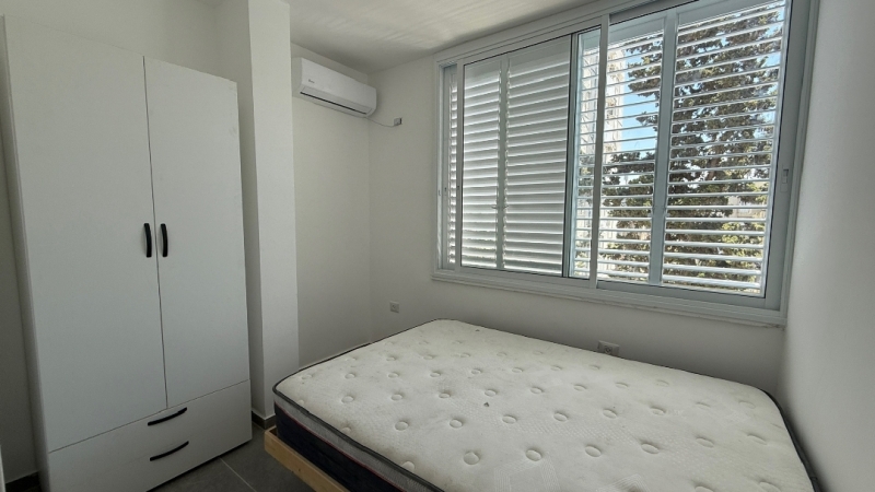 В аренду 2х-комнатная на Shmuel HaNatziv St 14, Netanya за 3800