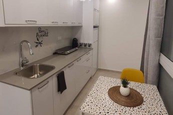 В аренду студия на Yehoshu'a Shtampfer St 10, Netanya за 3200 ₪