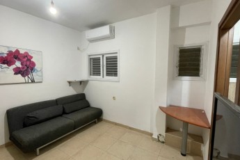 В аренду 2х-комнатная на Sderot Yerushalayim 29, Netanya за 3300