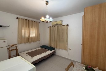 В аренду студия на Herzl St 1, Netanya за 2700 ₪