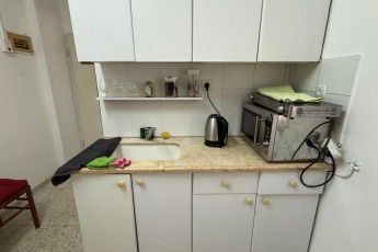 В аренду студия на Zomerstein 14 Netanya, за 2300 ₪