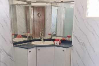 В аренду 2, 5-комнатная на Ya'akov Weiss St 8, Netanya за 3700 ₪