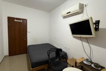 В аренду студия на Herzl St 31, Netanya за 2400 ₪