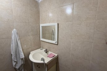 В аренду студия на Herzl St 31, Netanya за 2300 ₪