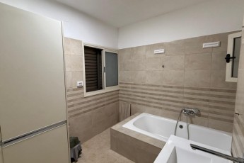В аренду 5-комнатная на Sderot Binyamin 64, Netanya за 6500 ₪