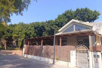 Дом уютный , в хорошем районе