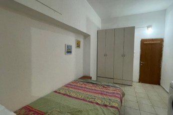 В аренду студия на Herzl St 47, Netanya за 2400 ₪