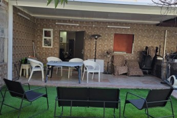 Коттедж в городе Ашкелон , рядом с озером