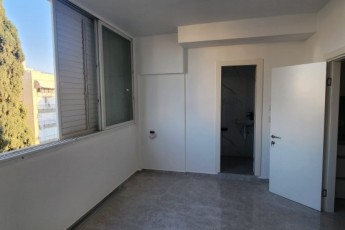 Новые комнаты в центре Петах тиквы