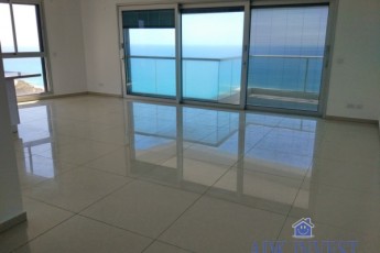 Великолепная квартира в Лагуне на высоком этаже