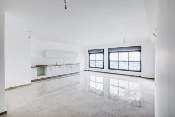 Квартира- продам 5 комнат