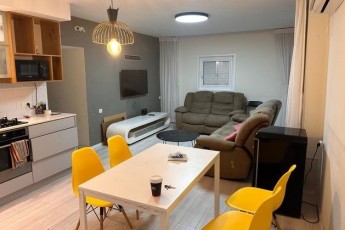 Квартира- cдам 5 комнат