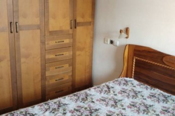СДАЕТСЯ КОМНАТА БЕЗ МАКЛЕРА В БАТ-ЯМЕ