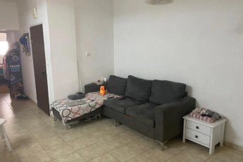 Квартира- продам 3. 5 комнаты
