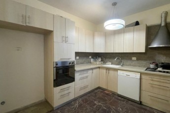 В аренду 4х-комнатная на Sderot Yerushalayim 5, Netanya, за 6000