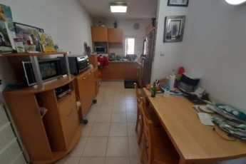 Квартира- продам 5 комнат